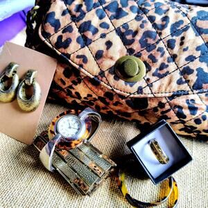 #PH23 - TALBOTS QUILTED LEOPARD PRINT PURSE WITH MATCHING ACCESSORIES